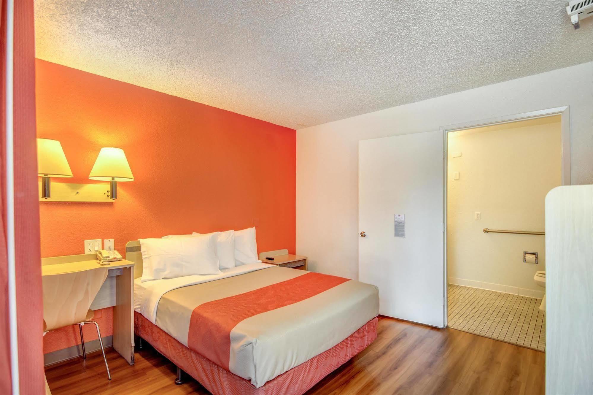 Motel 6-Stockton, Ca - North Lincoln Village 외부 사진